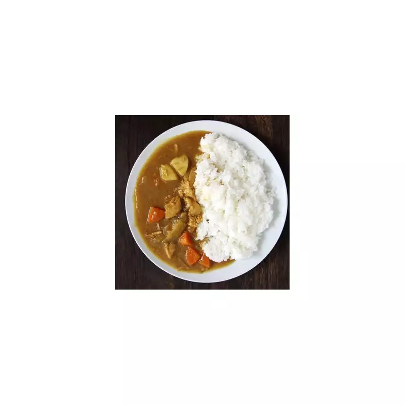 NHS Worker's 5-Ingredient Slow Cooker Beef Curry Takes 'Minutes' to Prep