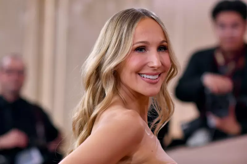 Nikki Glaser's Golden Globes 2026 Monologue: Sharp Jabs at CBS and DiCaprio