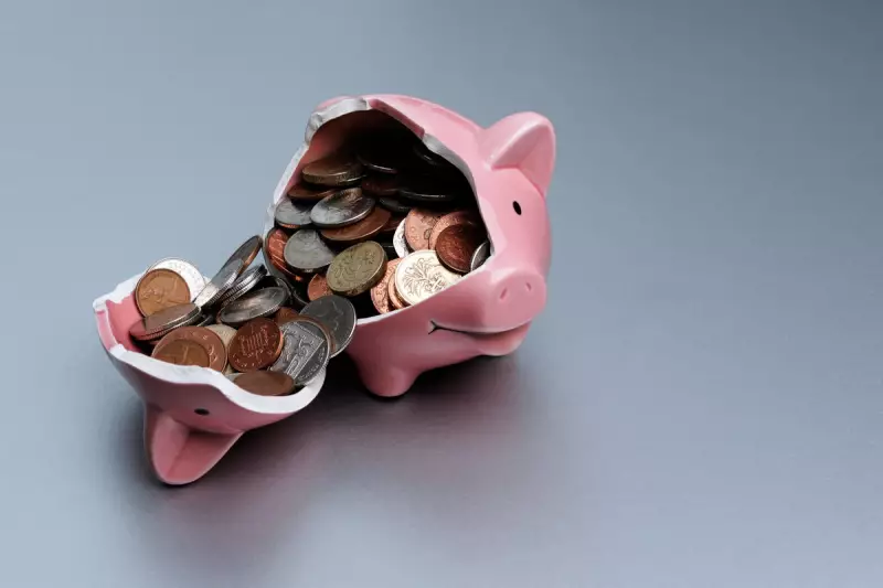 Over a Third of UK Adults Expect to Run Out of Cash by End of January