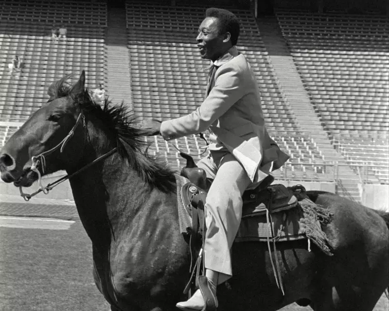 Pele's Horseback Entrance: A Symbol of Soccer's American Journey