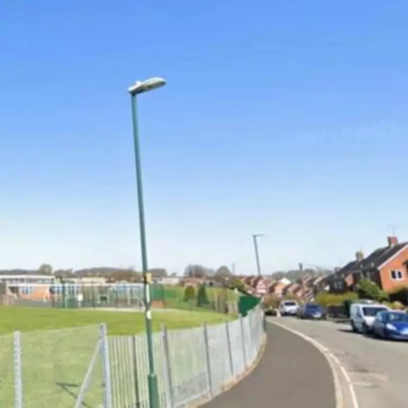 Police Hunt for Knife-Wielding Men Outside Nottingham Primary School at Pick-Up Time