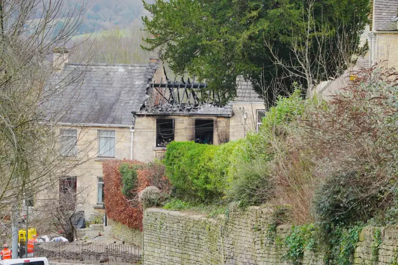 Police Officer's Tribute After Boxing Day Fire Kills Wife and Two Children