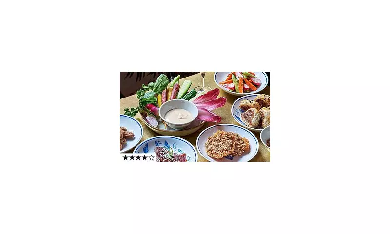 Poon's Somerset House Review: A Modern Chinese Classic Arrives in London