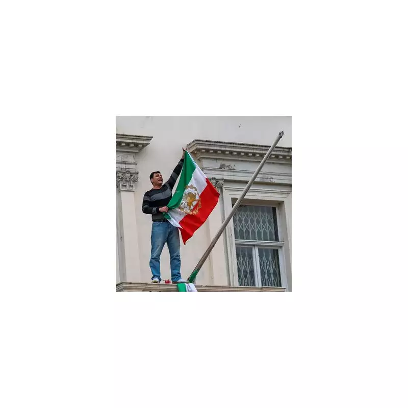 Protester Scales Iranian Embassy in London, Replaces Flag as Met Deploys Reserves