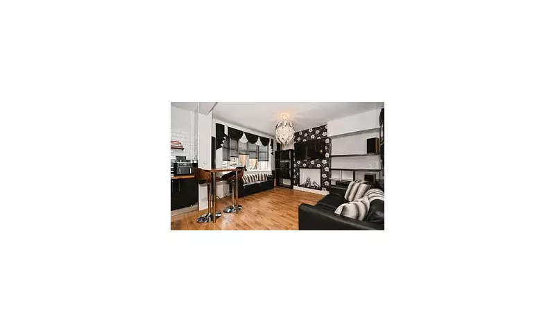 Sheffield Family Home with Built-In Chip Shop Hits Market for £300,000