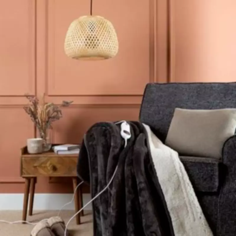 Slumberdown Heated Throw Slashed by 42% on Amazon Amid Cold Snap