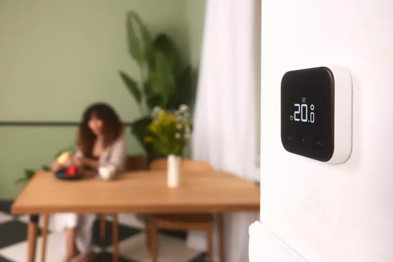 Smart Living Room Upgrades That Slash Energy Bills