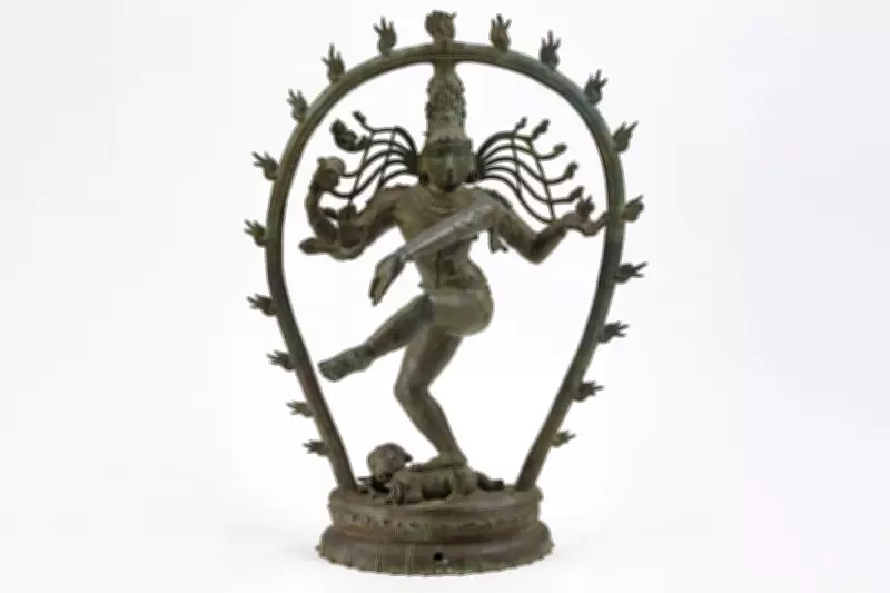 Smithsonian Returns Stolen Indian Temple Bronzes After Decades