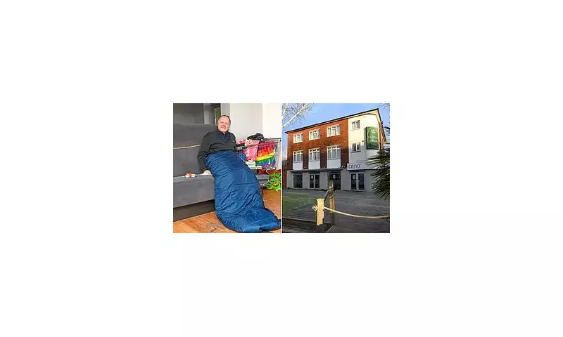 Southampton Restaurant Closes, Homeless Squat Highlights 'Double Standard' in Asylum Policy