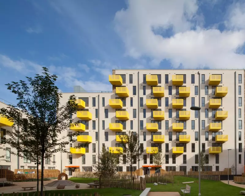 Starmer Pledges Leasehold Reform as Burnham Calls for Devolution Powers