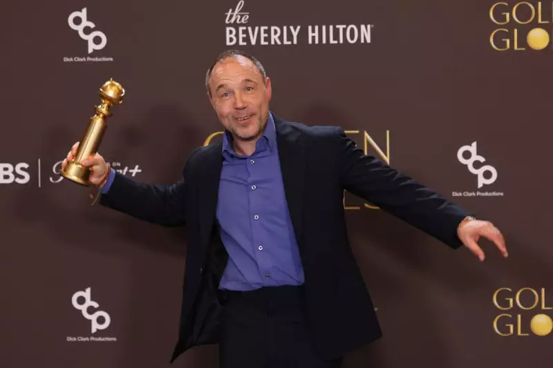 Stephen Graham's Golden Globe Left at Airport After 35-Minute Dash