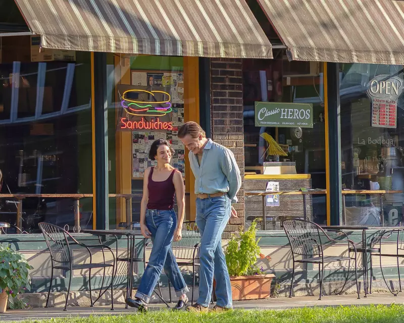 Sundance 2026 Opens with Carousel: A Static Romance Drama Starring Chris Pine and Jenny Slate