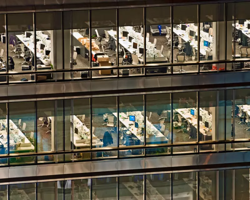 Survey Reveals AI Anxiety: Over 25% of UK Workers Fear Job Losses to Automation