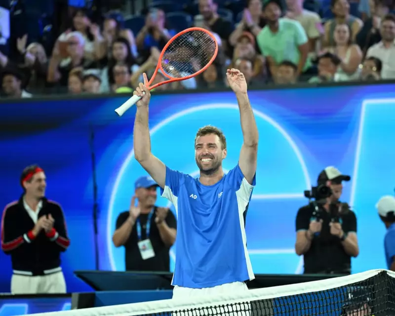 Sydney Coach Wins $1m in Australian Open's One Point Slam, Stunning Tennis Stars