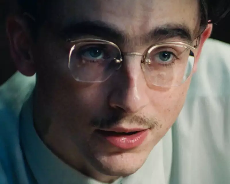 The Spectacle of Style: How Men's Eyewear Became a Fashion Power Move