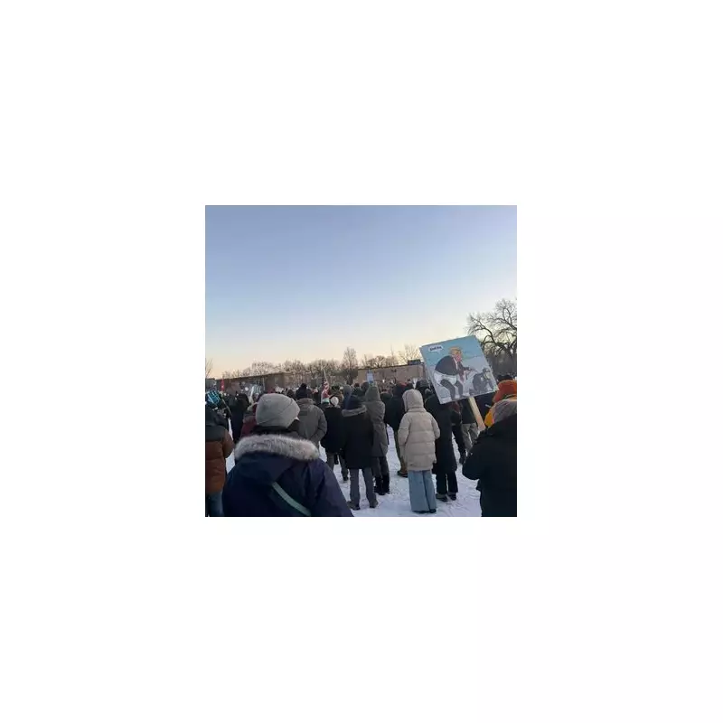 Thousands Gather in Minneapolis for Vigil After ICE Shooting of Nurse Alex Pretti