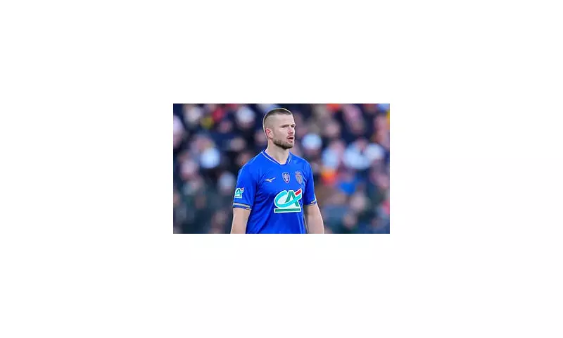 Transfer Window Buzz: Roma Target Villa's Malen, West Ham Eye Dier