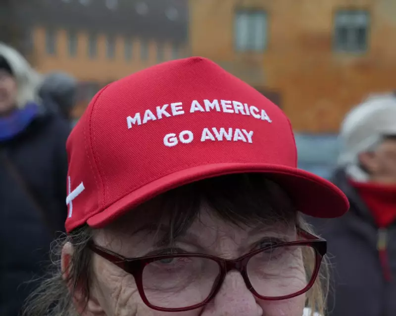 Trump Threatens UK with 25% Tariffs in Greenland Dispute, Politicians Condemn