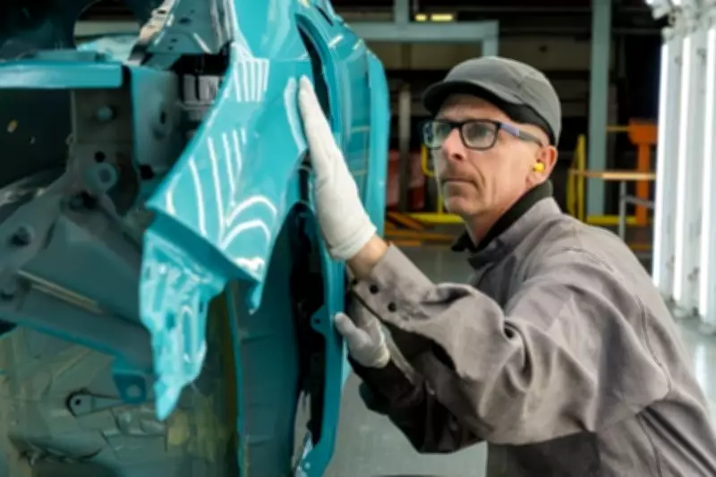 UK Car Production Plunges 15.5% in 2025, Marking Worst Year in Decades