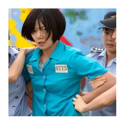 ‘Best Netflix Show Ever’ Fans Urge Viewers to Stream Sci-Fi Thriller