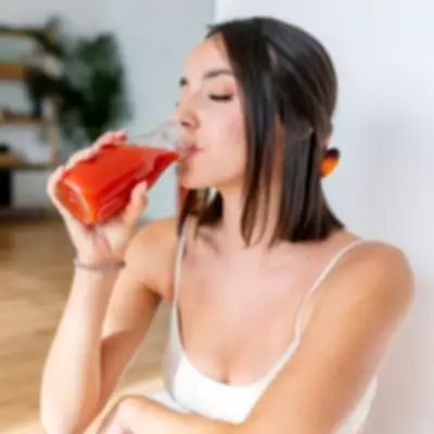 Daily Tomato Juice Could 'Significantly' Lower Blood Pressure and Cholesterol
