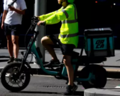 Delivery Riders Endure Scorching 40C Heatwaves While Lacking Basic Worker Protections