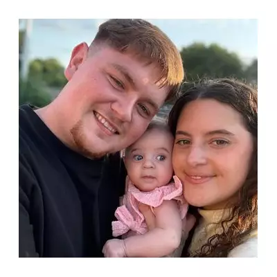 Dental Nurse, 21, Thought She Had Appendicitis, Gave Birth 45 Minutes Later