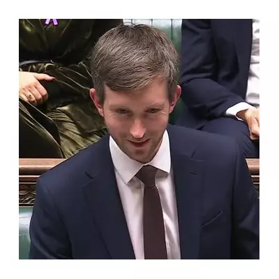 HMRC's Child Benefit Blunder Halts Payments for Thousands in UK