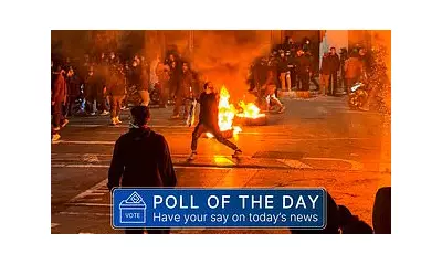 UK Ministers Split as Trump Weighs Military Action in Iran Amid Protests