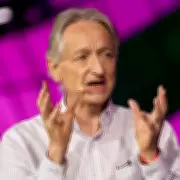 AI 'Godfather' Warns of Conscious Machines Taking Jobs Within Two Decades