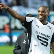 Arsenal Transfer News: Zinchenko's Ajax Loan Agreed as Chelsea Eye £56m Defender