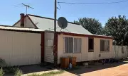 Australian Outback House Sells for Just £16,000, Defying National Property Boom