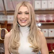 Bella Hadid Revives 2000s UGG Boots for Snowy Ski Trip