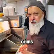 Birmingham Chip Shop Sells 20p Chips in Nostalgic One-Day Offer
