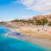 British Pensioner, 75, Dies After Cardiac Arrest at Tenerife's El Duque Beach