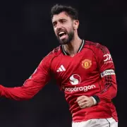Bruno Fernandes' Man Utd future in doubt as teammates fear summer exit