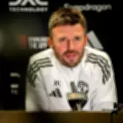 Carrick Keeps Man Utd Transfer Door Ajar as Deadline Looms