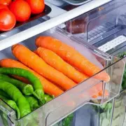 Carrots Last 4 Weeks With Simple Water Storage Method, Says Nutritionist