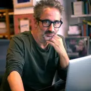 David Baddiel's Tragic Life: Dad's Pick's Disease & Daughter's Anorexia