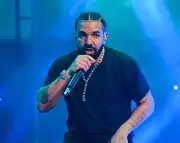 Drake and Adin Ross Accused in $5m US Lawsuit Over Casino-Funded Streams