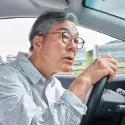Driving Habits Could Reveal Early Dementia Signs, Study Finds