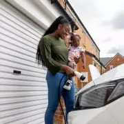 EV 'Two-Tier System' Warning as Driveway Divide Fails to Bridge Gap