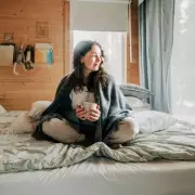 Expert's Simple Winter Hack: Warm Your Bedroom Without Cranking Up The Heating