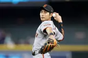 Giants Star Jung Hoo Lee Detained at LAX Over Paperwork Issue, Prompting Pelosi Intervention