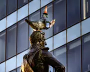 Glasgow's Cone-Headed Pigeon Sculpture & Why Brits Love Urban Birds