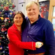 Grandfather's Quick-Thinking CPR Saves Wife After Cardiac Arrest on M56