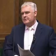 Heckling Erupts in Commons as Lammy Mocks Anderson's IQ in Fiery PMQs Clash