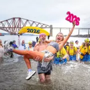 Hundreds Brave Icy Waters for UK's 100-Year-Old New Year's Day Swim Tradition