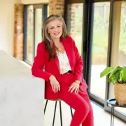 Janine Taylor's 7 Stone Weight Loss Journey: From Self-Abuse to Self-Love