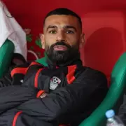 Liverpool's Transfer Dilemma: Elliott's Future & Salah's Absence Exposed